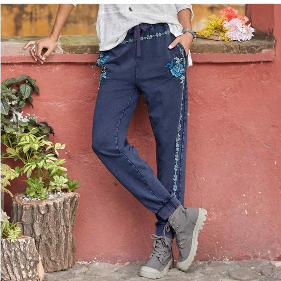 Sundance Catalog Jeans NEW Faded Fields Joggers Pants Sundance Catalog